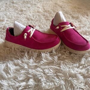 Ariat Pink Flats with Cream Accents